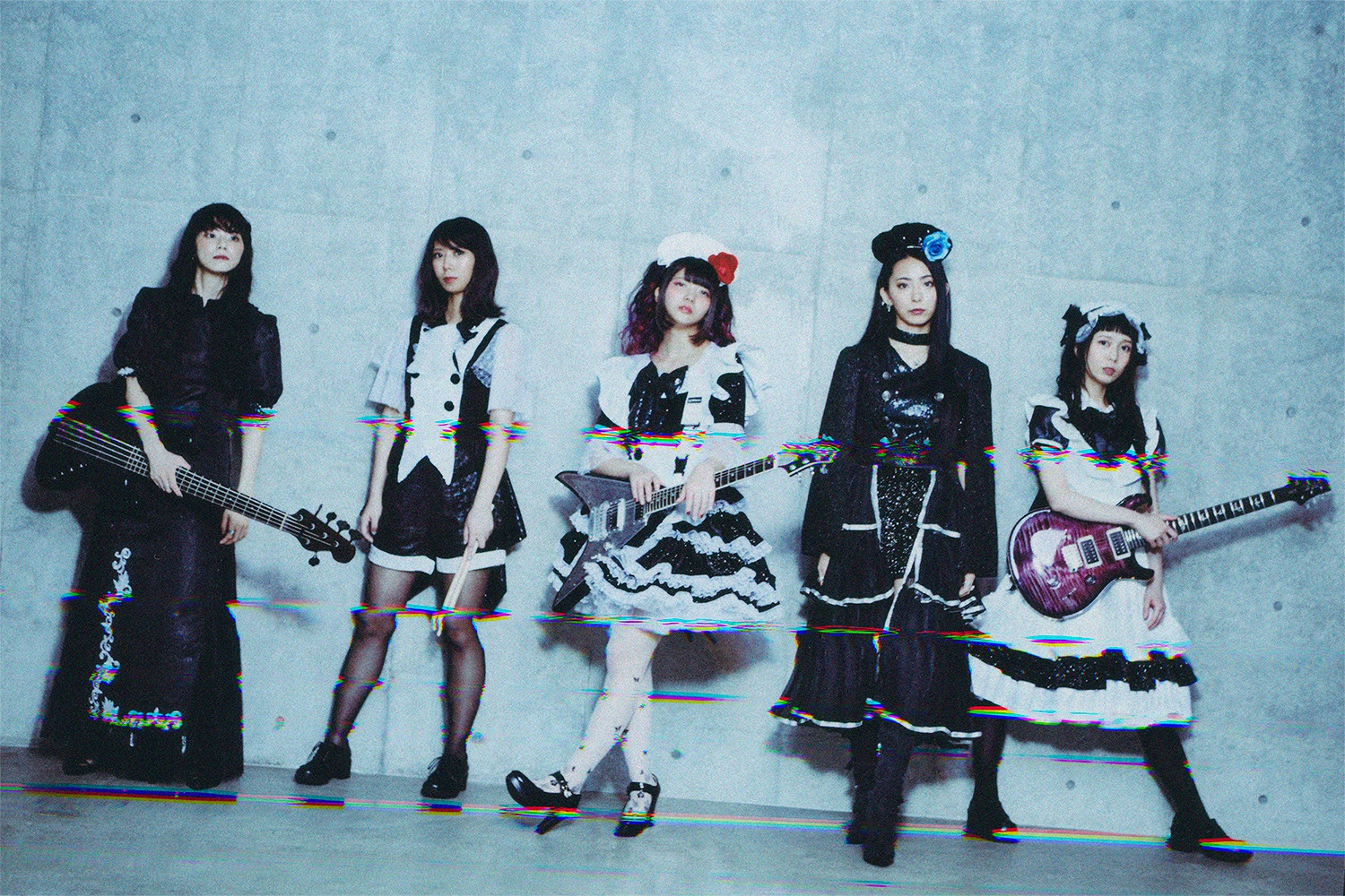 Band Maid 世界67カ国から視聴され 全米トレンド4 位となった話題のオンラインライブ映像作品が5月26日に発売決定 オフィシャルレポートも到着 ゲリラ配信シングル About Us のライブ映像も先行公開 Ponycanyon News