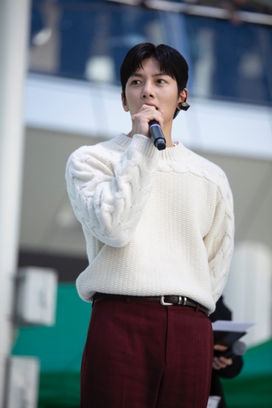 韓国を代表するトップ俳優チ・チャンウク、セカンドシングル「The Wind